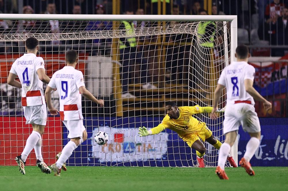 钟内由福尔 钟内由福尔